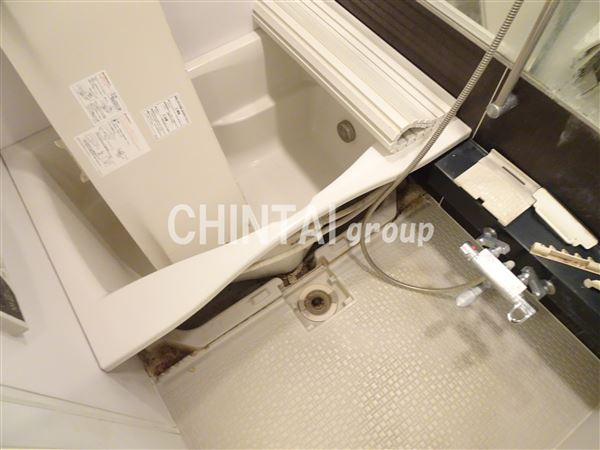 コンフォリア笹塚の浴室