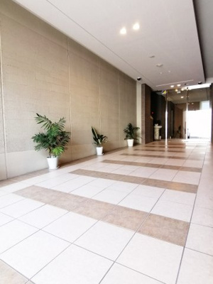 【エントランス】 | ルーエ桜川