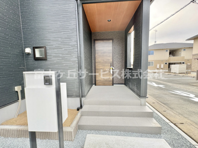 【エントランス】 | 浜松市中央区舞阪町舞阪 2期 新築一戸建て 1号棟 | エントランスです
