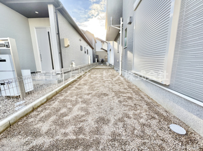 【庭】 | 豊橋市下地町 新築一戸建て 4号棟 | TVインターフォンです