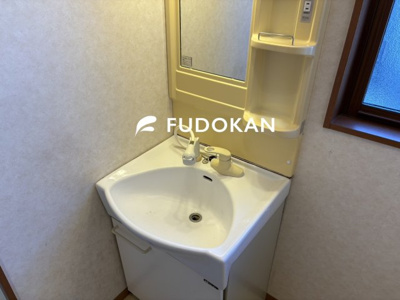 【独立洗面台】 | 河北町谷地ひな市二丁目 | 朝の身支度には欠かせない独立洗面化粧台