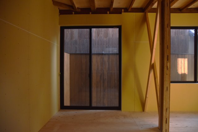 Mirei金閣寺 お店と暮らしが、ひとつになる場所の内装|構造補強済み。お店を始めやすいスケルトン