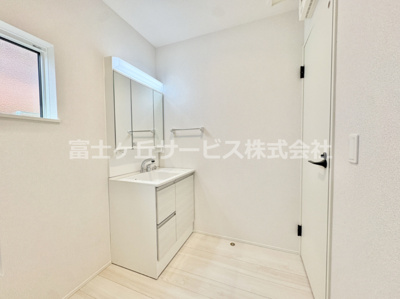 【脱衣所】 | 豊橋市北山町 新築一戸建て 5号棟 | 脱衣場です