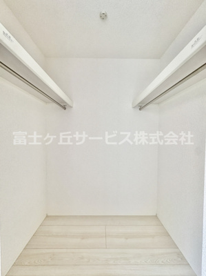 【収納】 | 豊橋市北山町 新築一戸建て 5号棟 | ウォークインクローゼットです