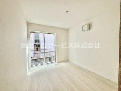 【子供部屋】 | 豊橋市北山町 新築一戸建て 5号棟 | お子さんと一緒に遊べます