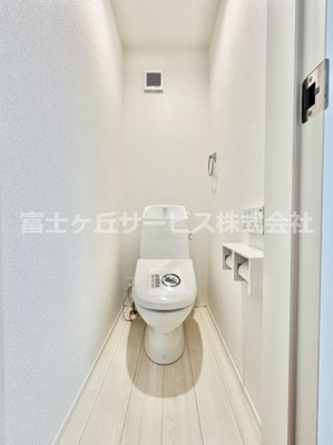 【トイレ】 | 豊橋市北山町 新築一戸建て 5号棟 | トイレもきれいです
