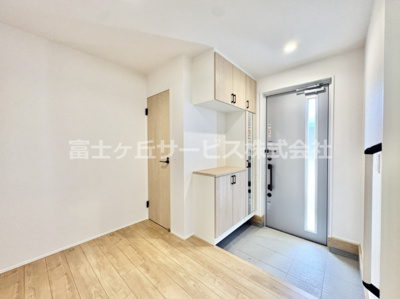 【玄関】 | 豊橋市北山町 新築一戸建て 6号棟 | 玄関です