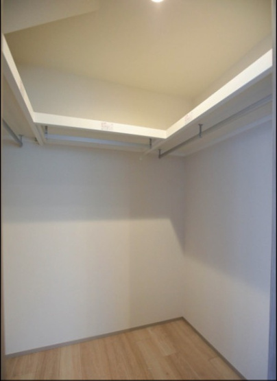 【収納】 | ★仲介手数料無料★OPENRESIDENCIA MEGUROYAKUMO（角住戸・2面バルコニー）