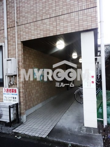 パーク・ハイツ桃井のエントランス