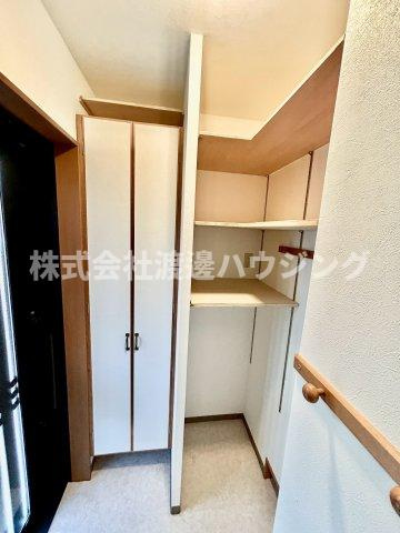 山本台3丁目一戸建の玄関