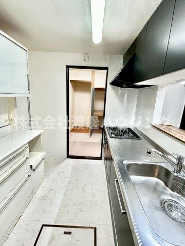 山本台3丁目一戸建の内装