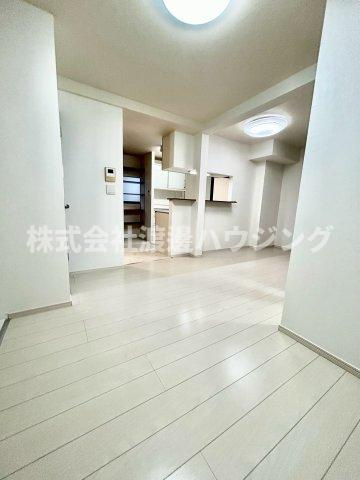 山本台3丁目一戸建の居間・リビング