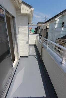 秦野市堀山下新築戸建て　1号棟のバルコニー|陽当たり良好なバルコニーです