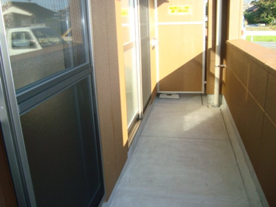 【その他】 | ハッピースウィング | ベランダ