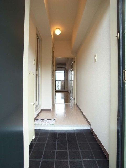 朝日プラザ旗の台の玄関