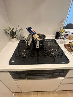 ◆料理が楽しくなる3口コンロ付です◆※家具家電はつきません。