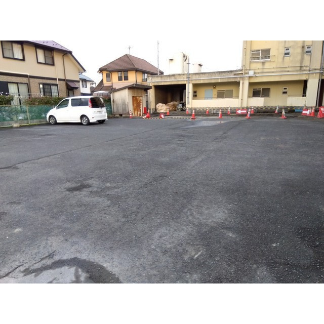 グランフォレストの駐車場