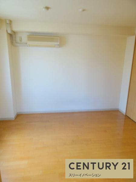 フラット花の洋室|★オールフローリング★