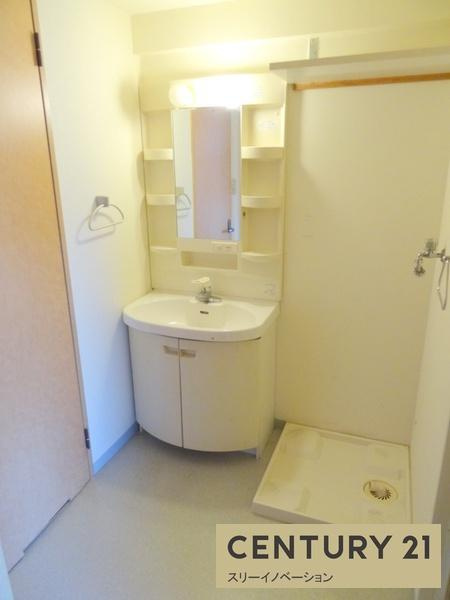 フラット花の洗面所|★嬉しい独立洗面化粧台！★