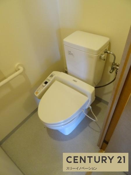 フラット花のトイレ|★ウォシュレット付き★