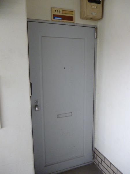 辰巳マンションの玄関|★表玄関です★