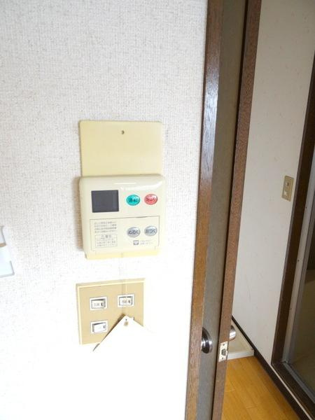 マンション西平のキッチン|★給湯リモコン★