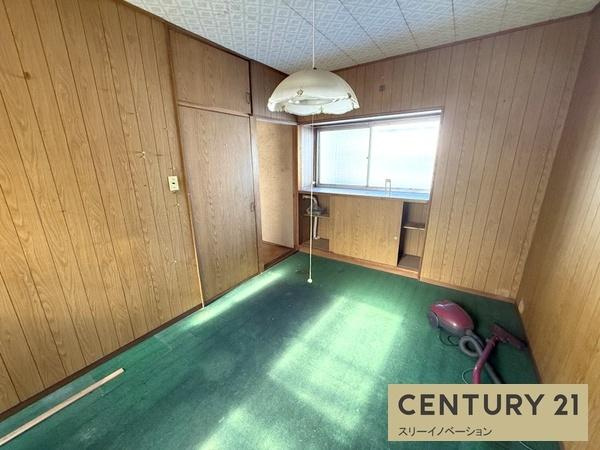 小林東3丁目店舗付住宅の子供部屋|洋室