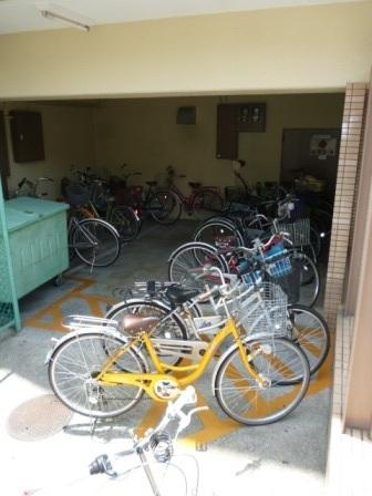 アメニティーティエーの駐車場|★駐輪場★