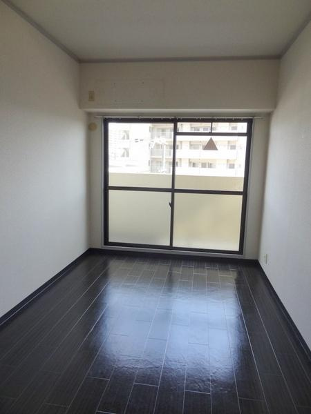 アメニティーティエーの洋室|★洋室６帖★