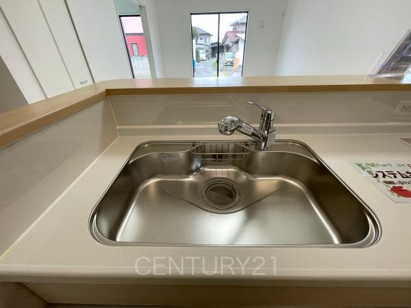 前橋市粕川町新屋第２（１号棟）のキッチン