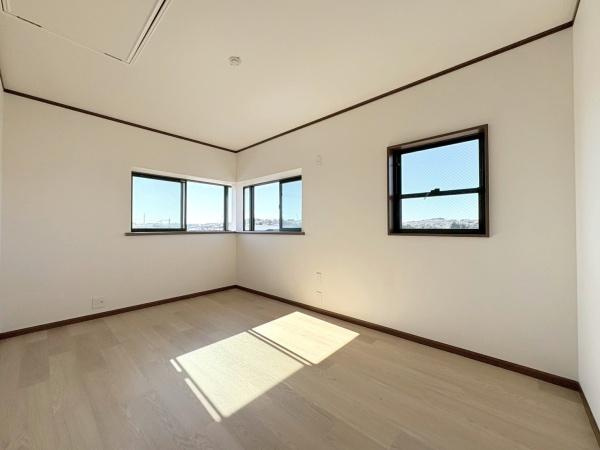 横浜市保土ケ谷区上星川２丁目の中古一戸建の居間・リビング