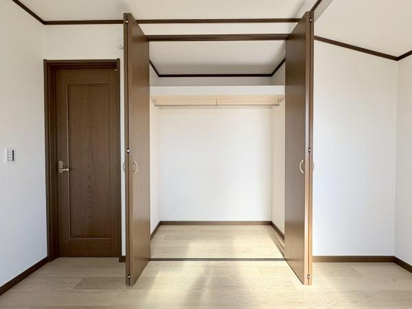 横浜市保土ケ谷区上星川２丁目の中古一戸建の収納