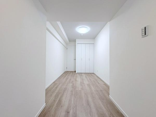 新山下ベイシティ６号棟の洋室