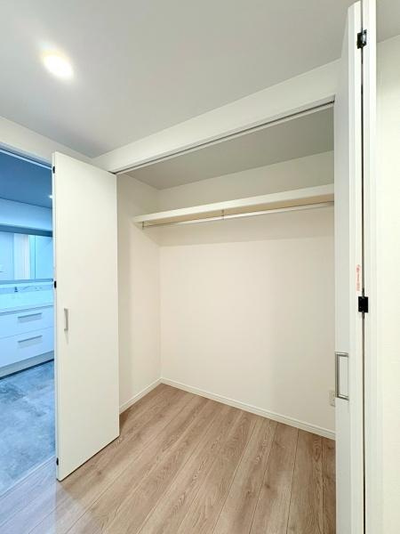 新山下ベイシティ６号棟の収納