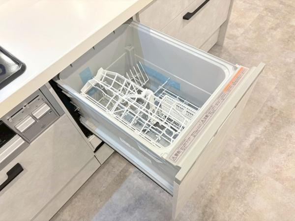 新山下ベイシティ６号棟の内装