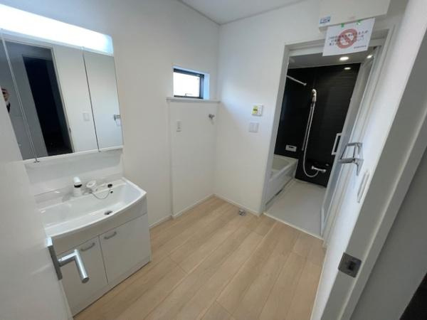 【独立洗面台】 | 摂津市鳥飼新町2丁目　新築戸建