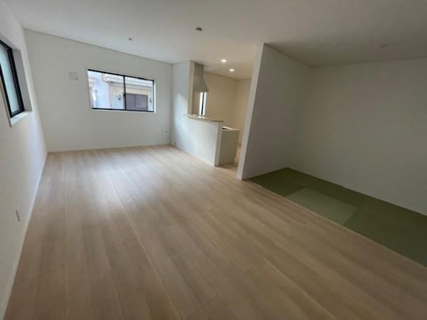 【居間・リビング】 | 摂津市鳥飼新町2丁目　新築戸建