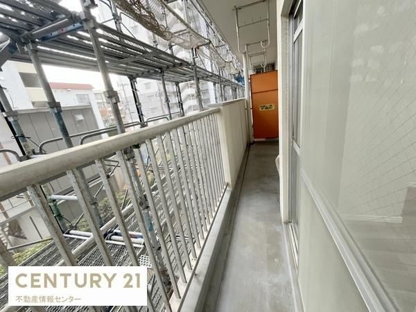 【バルコニー】 | 千島第１コーポ２号棟 | 南向きのバルコニーで陽当り採光良好！