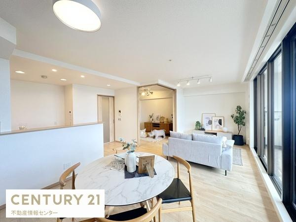 【居間・リビング】 | キングマンション大阪ベイ