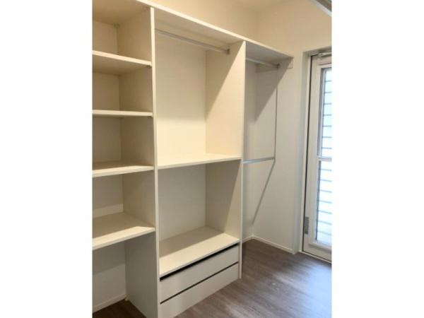 タマタウン青葉台　4号地の収納|便利なファミリークロークです