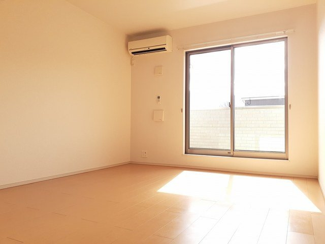 ワンビュライズの居間・リビング