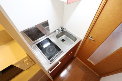 【キッチン】 | レオパレスノーブル・ノーヴァⅡ | ２口コンロ付きラジエントヒータを設置