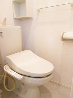 【トイレ】 | メゾン　アルモニー | 落ち着いた色調のトイレです