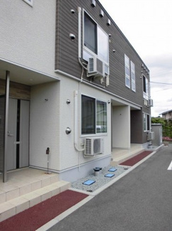 【エントランス】 | メゾン　アルモニー | 落ち着いたエントランスです