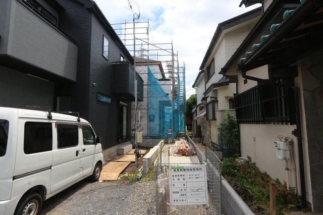 【GRAFARE　ZEH水準仕様】小平小川町８期の外観|小学校まで徒歩6分。お子様の足でもラクラクの距離。パパママも安心の立地ですね。