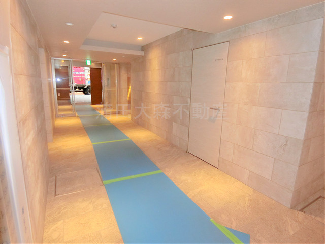 シエルクレール大森山王のエントランス