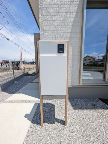 【設備】 | グラファーレ高崎市上中居町3期ー③ | 宅配ボックスも標準装備♪