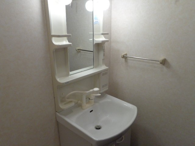 スユード　ヴィラの洗面所|洗面