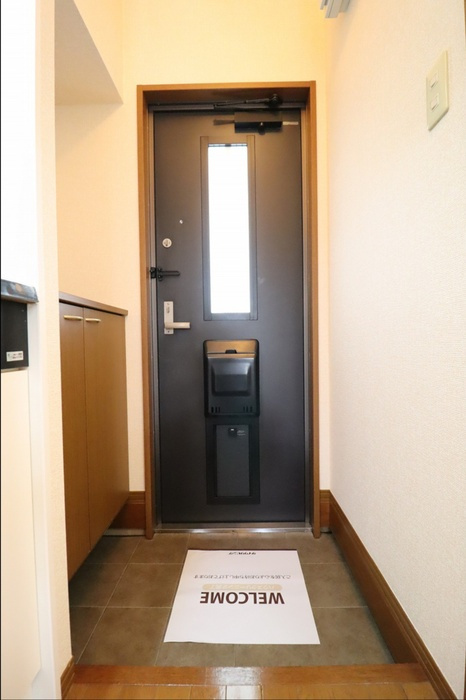 エターナル・ヒルの玄関