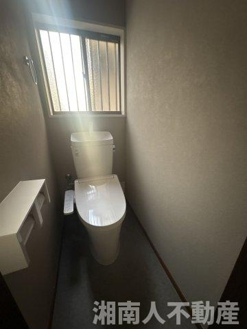 平塚市札場町　中古戸建　57.74坪のトイレ|トイレです